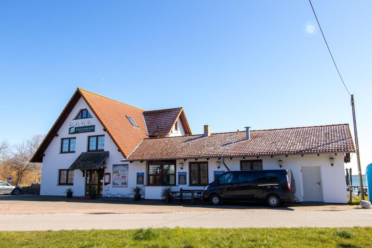 Pension Zur Wittower Faehre Hotell Wiek auf Rügen Exteriör bild